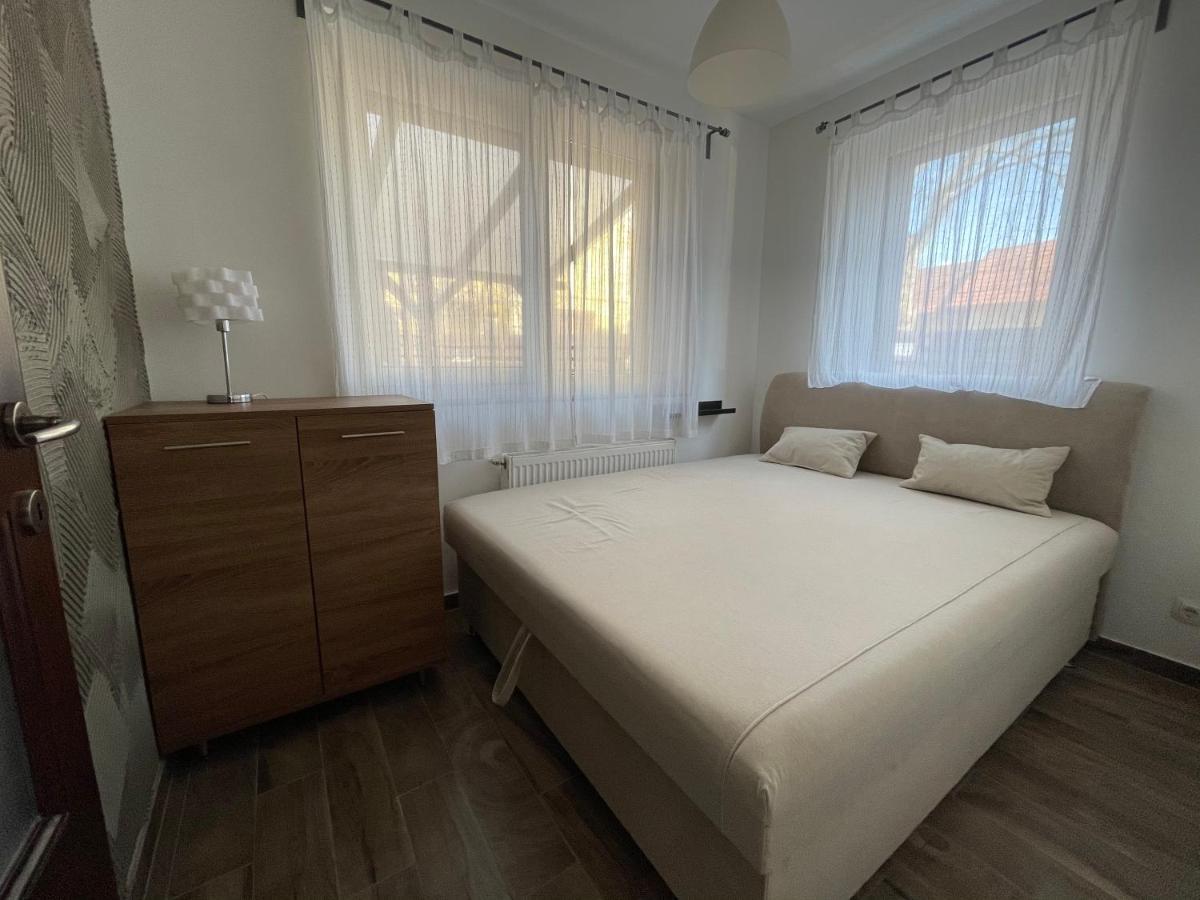 Smeraldo Villa Шиофок Экстерьер фото